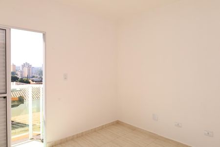 Suíte 1 de casa de condomínio para alugar com 2 quartos, 68m² em Itaquera, São Paulo
