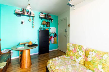 Apartamento para alugar com 45m², 2 quartos e sem vaga Apartamento para alugar com 45m², 2 quartos e sem vagaSala