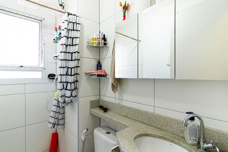 Apartamento para alugar com 45m², 2 quartos e sem vaga Apartamento para alugar com 45m², 2 quartos e sem vagaBanheiro