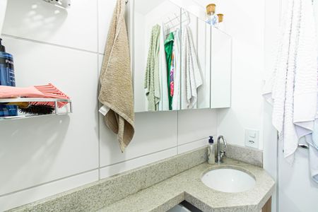 Apartamento para alugar com 45m², 2 quartos e sem vaga Apartamento para alugar com 45m², 2 quartos e sem vagaBanheiro