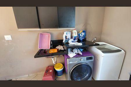 Casa para alugar com 300m², 3 quartos e 3 vagasÁrea de Serviço