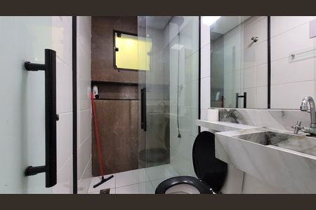 Casa para alugar com 300m², 3 quartos e 3 vagasBanheiro 