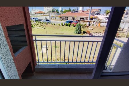 Apartamento para alugar com 47m², 2 quartos e 1 vaga Apartamento para alugar com 47m², 2 quartos e 1 vagaVaranda
