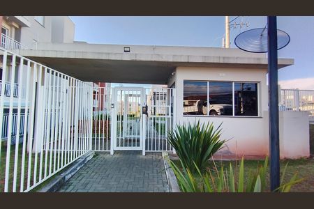 Apartamento para alugar com 47m², 2 quartos e 1 vaga Apartamento para alugar com 47m², 2 quartos e 1 vagaFachada
