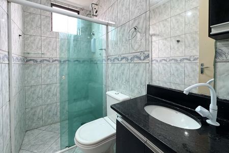 Apartamento à venda com 64m², 3 quartos e 1 vaga Apartamento à venda com 64m², 3 quartos e 1 vagaBanheiro Social
