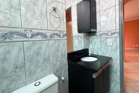 Apartamento à venda com 64m², 3 quartos e 1 vaga Apartamento à venda com 64m², 3 quartos e 1 vagaBanheiro Social