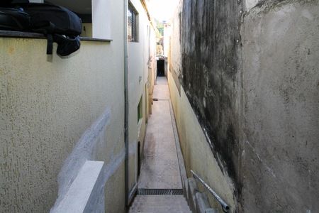 Casa para alugar com 75m², 2 quartos e sem vaga Casa para alugar com 75m², 2 quartos e sem vagaCorredor Externo
