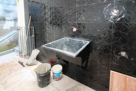 Casa para alugar com 75m², 2 quartos e sem vaga Casa para alugar com 75m², 2 quartos e sem vagaLavanderia