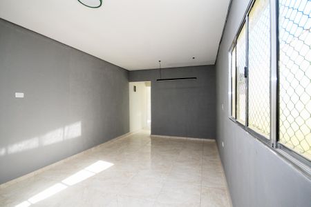 Sala de casa para alugar com 2 quartos, 75m² em Jardim Lina, Cotia