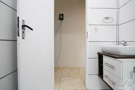 Casa para alugar com 75m², 2 quartos e sem vaga Casa para alugar com 75m², 2 quartos e sem vagaBanheiro