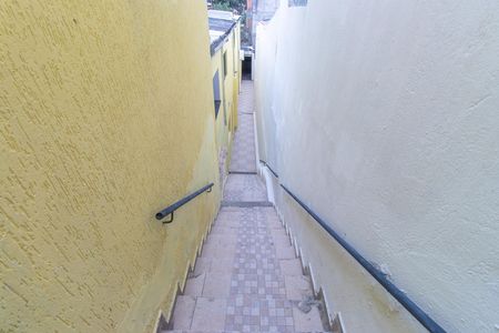 Área comum - Escada de casa para alugar com 2 quartos, 75m² em Jardim Lina, Cotia