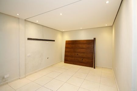Casa para alugar com 55m², 2 quartos e sem vaga Casa para alugar com 55m², 2 quartos e sem vagaSala