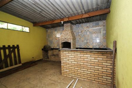 Casa para alugar com 55m², 2 quartos e sem vaga Casa para alugar com 55m², 2 quartos e sem vagaÁrea comum - Churrasqueira