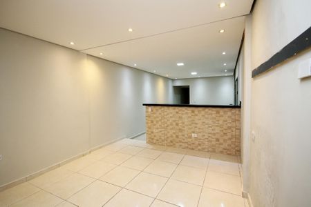 Sala de casa para alugar com 2 quartos, 55m² em Jardim Lina, Cotia