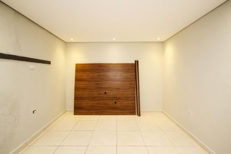 Casa para alugar com 55m², 2 quartos e sem vaga Casa para alugar com 55m², 2 quartos e sem vagaSala