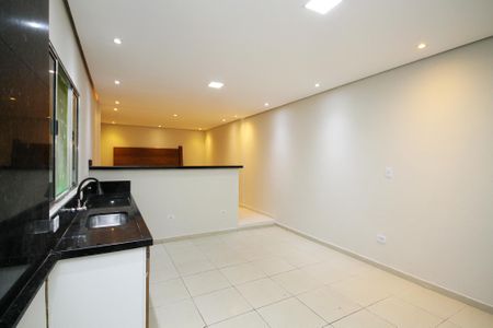 Casa para alugar com 55m², 2 quartos e sem vaga Casa para alugar com 55m², 2 quartos e sem vagaCozinha