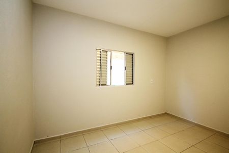 Casa para alugar com 55m², 2 quartos e sem vaga Casa para alugar com 55m², 2 quartos e sem vagaQuarto 1