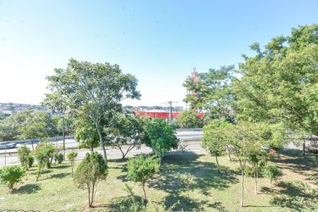 Casa à venda com 300m², 4 quartos e 3 vagas Casa à venda com 300m², 4 quartos e 3 vagasVista