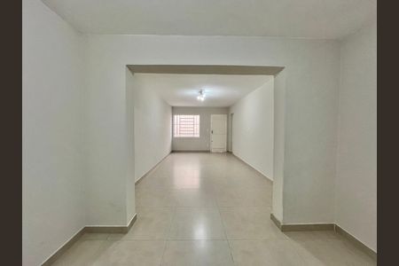 Casa à venda com 190m², 4 quartos e 2 vagas Casa à venda com 190m², 4 quartos e 2 vagasSala 3