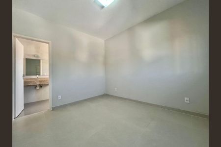 Suíte de casa à venda com 4 quartos, 190m² em Jardim Leonor, Campinas