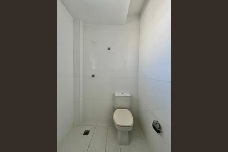 Casa à venda com 190m², 4 quartos e 2 vagas Casa à venda com 190m², 4 quartos e 2 vagasBanheiro 3