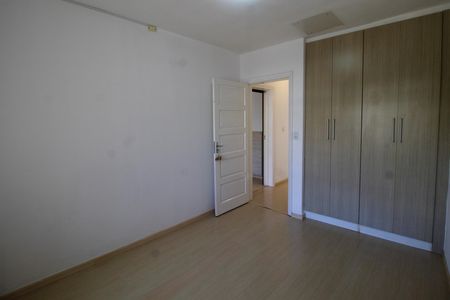 Casa para alugar com 117m², 3 quartos e 3 vagas Casa para alugar com 117m², 3 quartos e 3 vagasQuarto 2