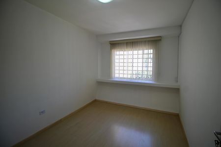 Casa para alugar com 117m², 3 quartos e 3 vagas Casa para alugar com 117m², 3 quartos e 3 vagasQuarto 2