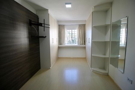 Casa para alugar com 117m², 3 quartos e 3 vagas Casa para alugar com 117m², 3 quartos e 3 vagasQuarto 1