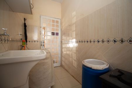 Casa à venda com 195m², 5 quartos e 2 vagasÁrea de Serviço