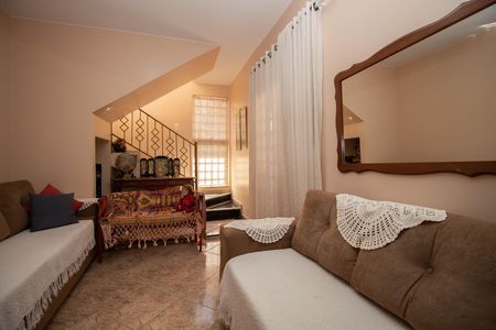Casa à venda com 195m², 5 quartos e 2 vagasSala 1