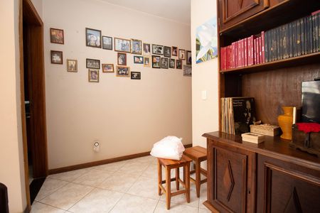Casa à venda com 195m², 5 quartos e 2 vagasSala 2