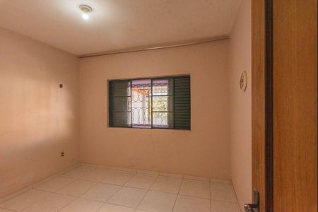 Quarto 1 de casa para alugar com 2 quartos, 100m² em Jardim Santa Lúcia, Campinas