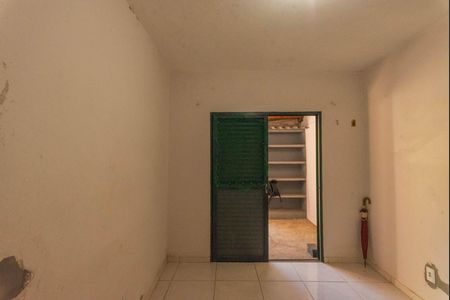 Casa para alugar com 100m², 2 quartos e 1 vagaQuarto 2