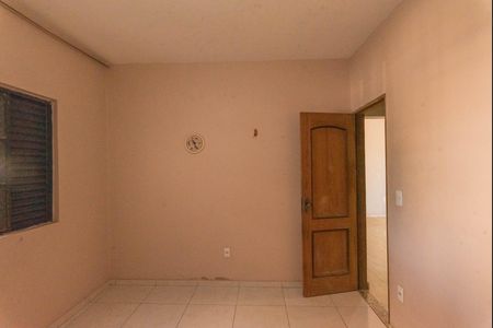 Casa para alugar com 100m², 2 quartos e 1 vagaQuarto 1