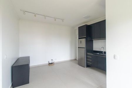 Sala de apartamento à venda com 2 quartos, 48m² em Hauer, Curitiba