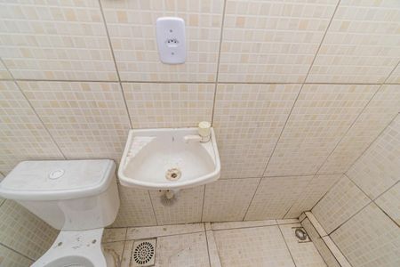 Casa de condomínio para alugar com 45m², 1 quarto e sem vaga Casa de condomínio para alugar com 45m², 1 quarto e sem vagaBanheiro