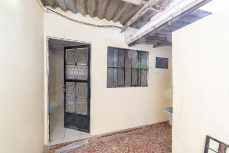 Casa de condomínio para alugar com 45m², 1 quarto e sem vaga Casa de condomínio para alugar com 45m², 1 quarto e sem vagaÁrea de Serviço
