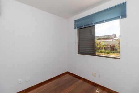 Apartamento à venda com 427m², 4 quartos e 4 vagas Apartamento à venda com 427m², 4 quartos e 4 vagasQuarto 2