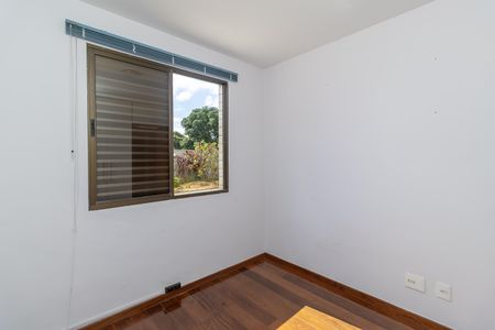 Apartamento à venda com 427m², 4 quartos e 4 vagas Apartamento à venda com 427m², 4 quartos e 4 vagasQuarto 3