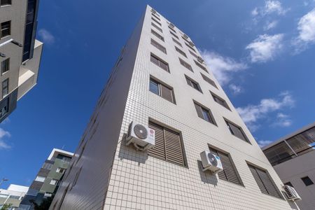 Apartamento à venda com 427m², 4 quartos e 4 vagas Apartamento à venda com 427m², 4 quartos e 4 vagasFachada