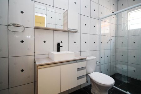 Banheiro de casa para alugar com 1 quarto, 30m² em Jardim Lina, Cotia