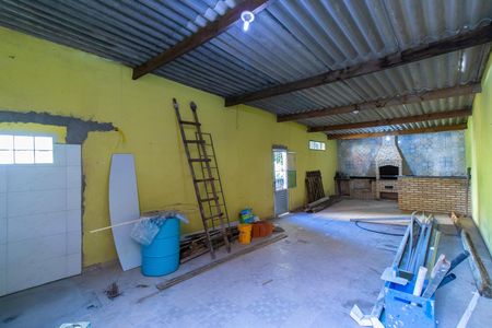 Casa para alugar com 30m², 1 quarto e sem vaga Casa para alugar com 30m², 1 quarto e sem vagaÁrea comum - Churrasqueira