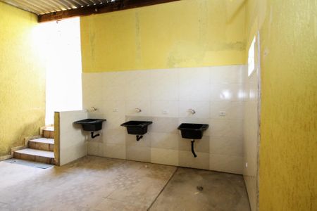 Lavanderia de casa para alugar com 1 quarto, 30m² em Jardim Lina, Cotia