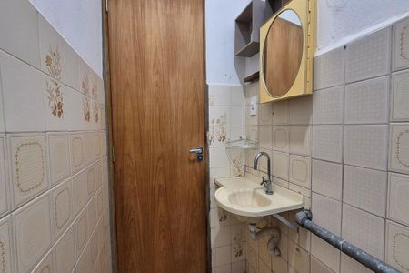 Banheiro de casa para alugar com 1 quarto, 88m² em Jardim Santa Lúcia, Campinas