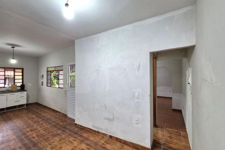 Sala de casa para alugar com 1 quarto, 88m² em Jardim Santa Lúcia, Campinas