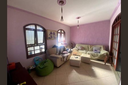 Foto 01 de casa à venda com 3 quartos, 183m² em Jardim Merci II, Jundiaí