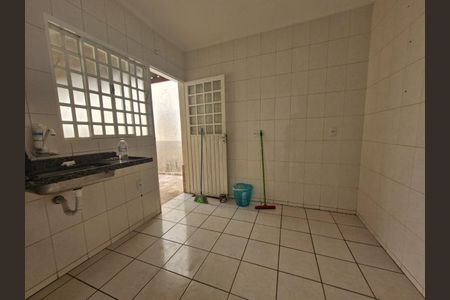 Foto 34 de casa à venda com 2 quartos, 175m² em Parque Residencial Jundiaí, Jundiaí