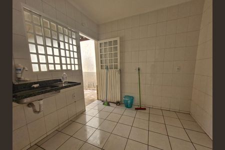 Foto 31 de casa à venda com 2 quartos, 175m² em Parque Residencial Jundiaí, Jundiaí