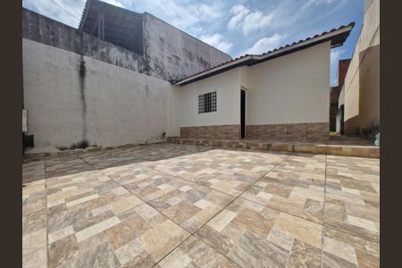 Casa à venda com 175m², 2 quartos e 2 vagas Casa à venda com 175m², 2 quartos e 2 vagasFoto 08
