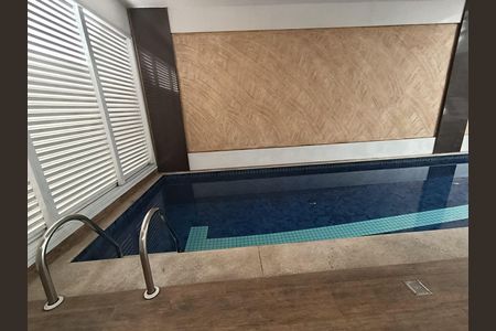 Apartamento à venda com 35m², 1 quarto e 1 vaga Apartamento à venda com 35m², 1 quarto e 1 vagaPiscina